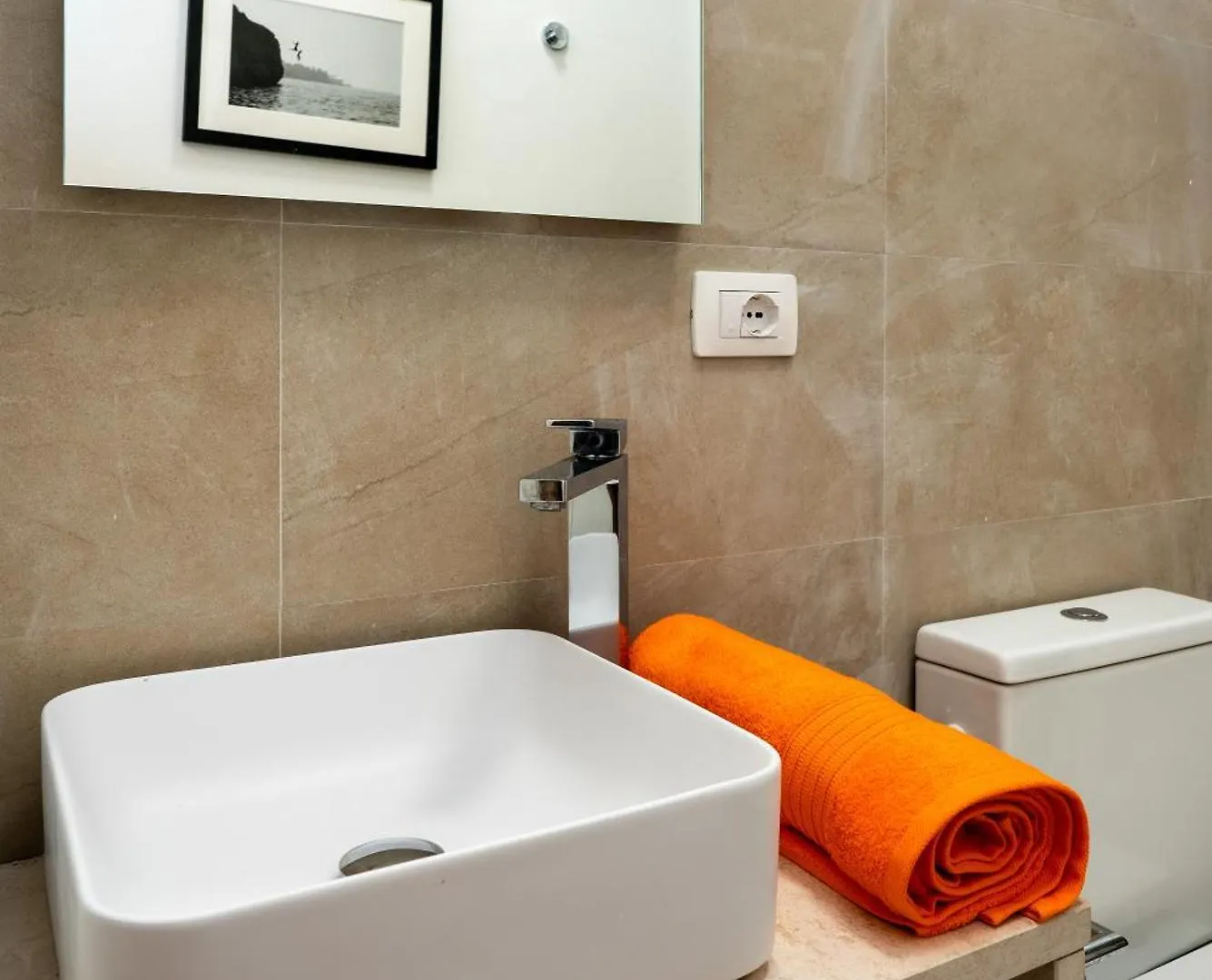 Ortigia Courtyard Apartment By Ortigia Apartments Syracuse Italy